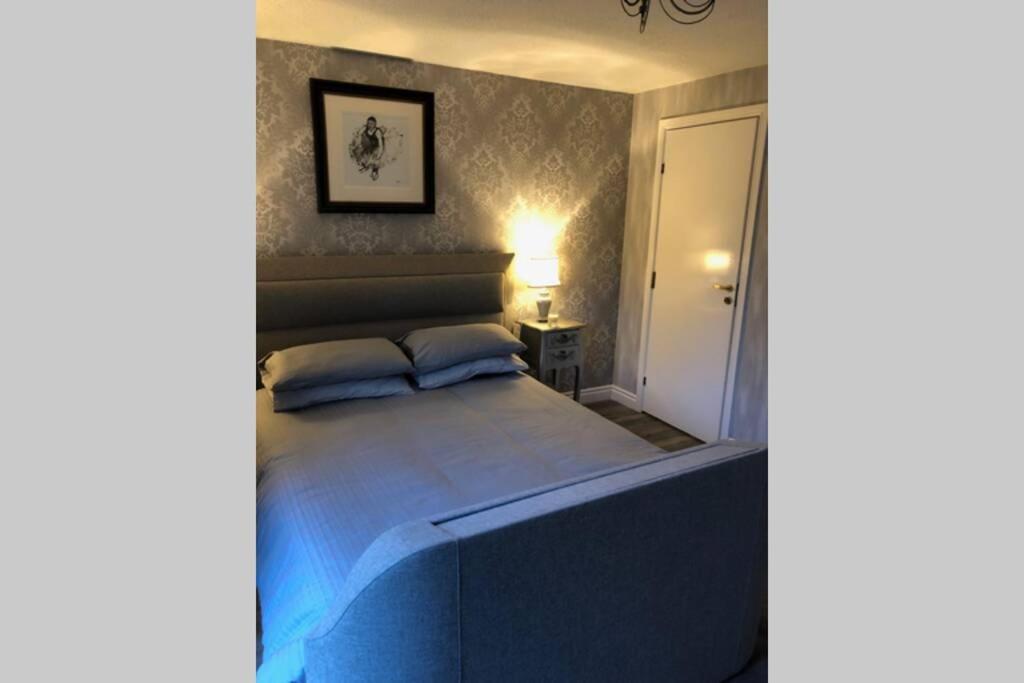 Largs Sea Front, Modern Apartment Eksteriør bilde