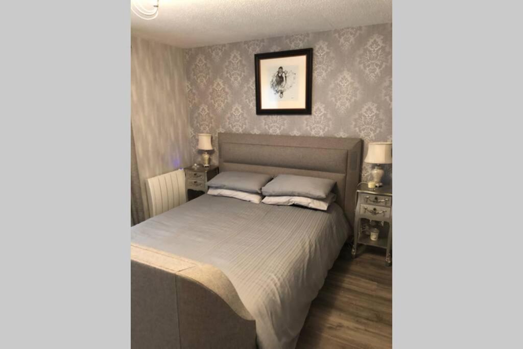 Largs Sea Front, Modern Apartment Eksteriør bilde