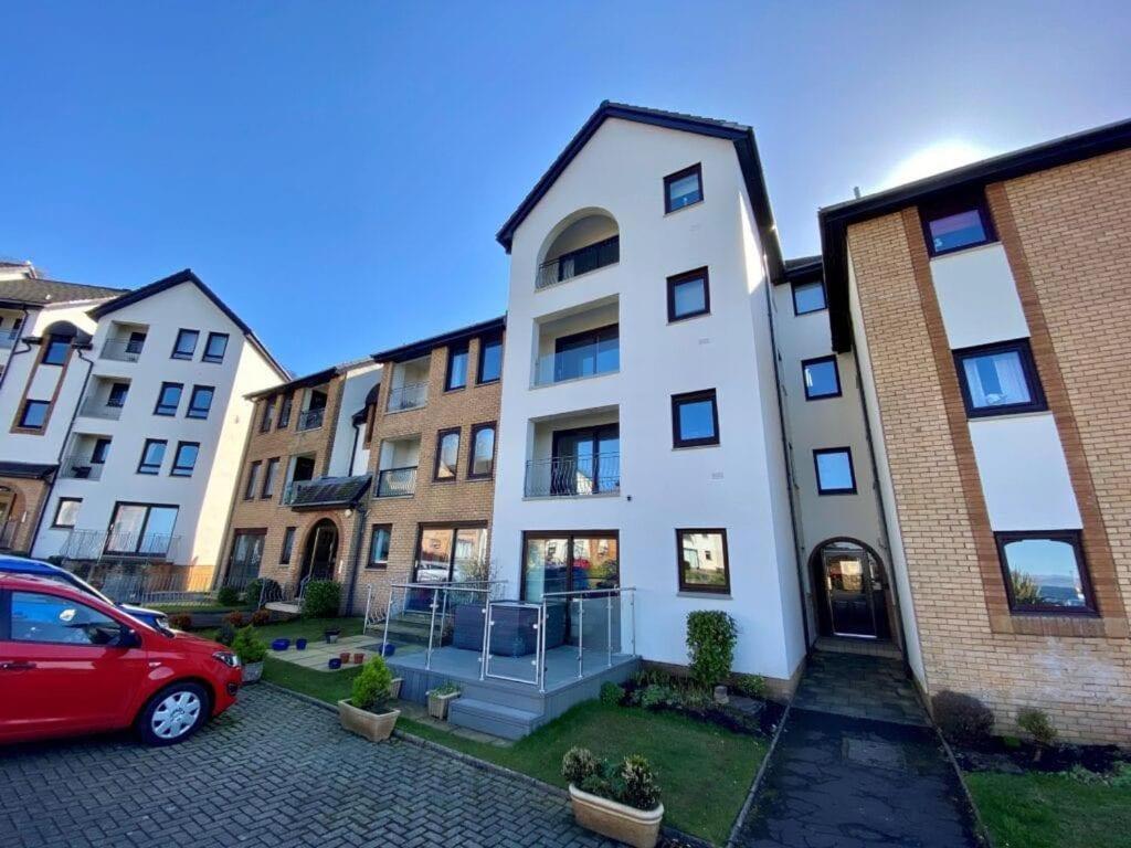 Largs Sea Front, Modern Apartment Eksteriør bilde